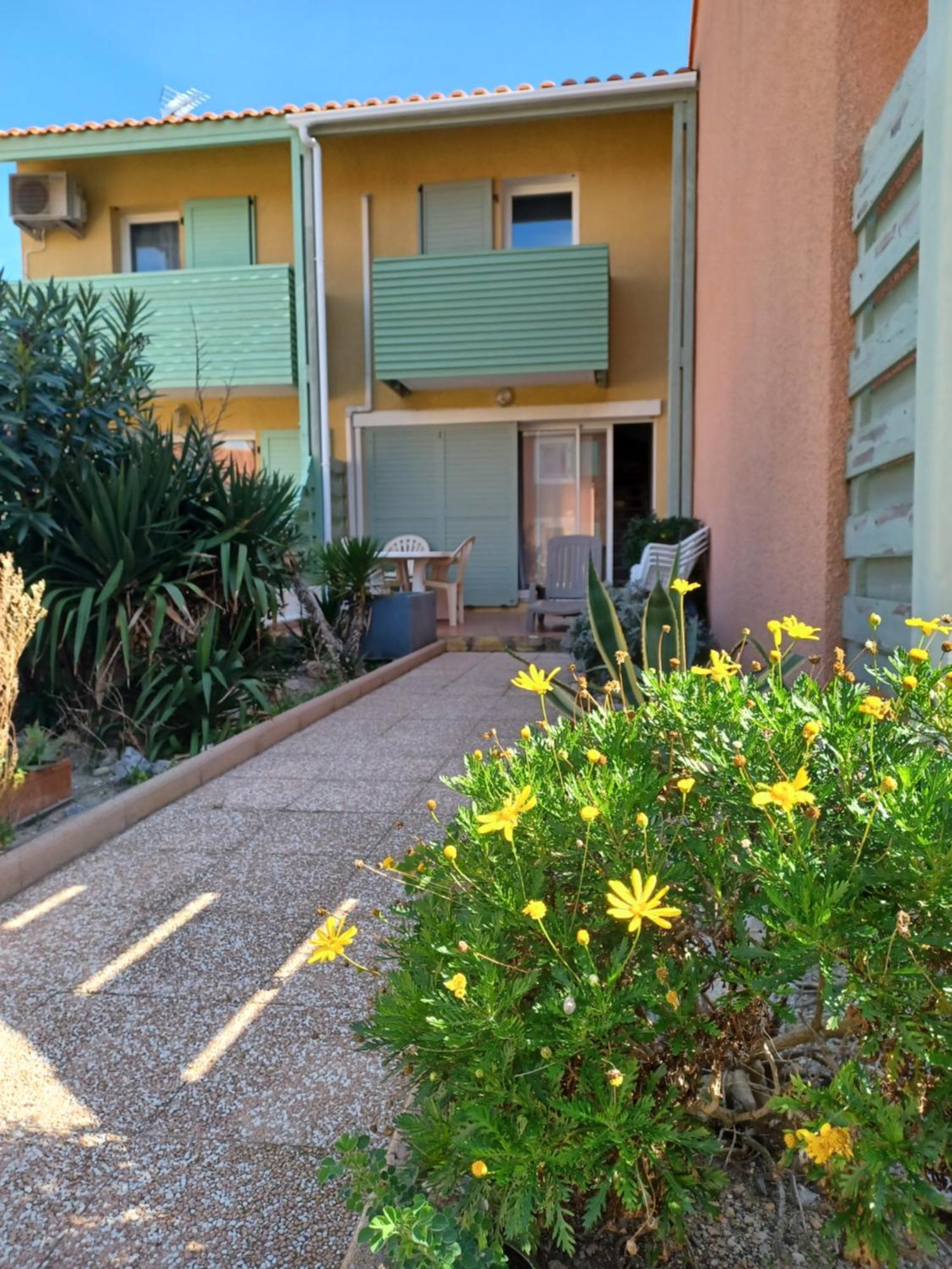 Charmante Villa Dans Village Naturiste Leucate Exterior foto